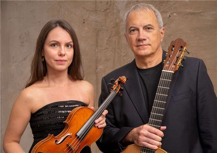 Éva Csizmadia und Roberto Moya.Foto: privat