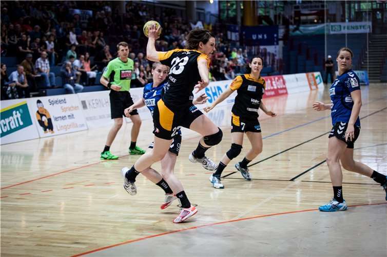 Eva Frank steuerte vier wichtige Tore zum Sieg ihrer Mannschaft bei. Fotos: Vulkan-Ladies Koblenz/Weibern
