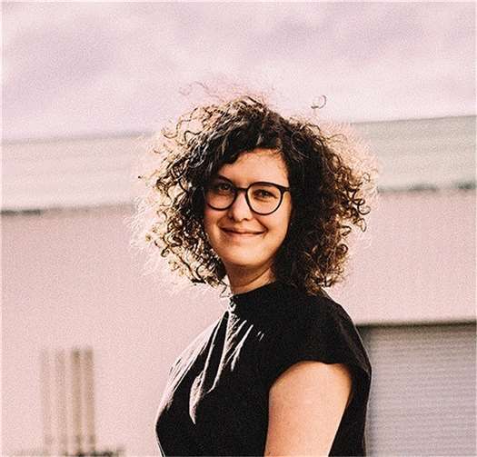 Eva Jahnen liest anlässlich des Europäischen Depressionstages aus ihrem aktuellen Buch „Die Gedanken sind Blei“. Foto: Andrea Schombara