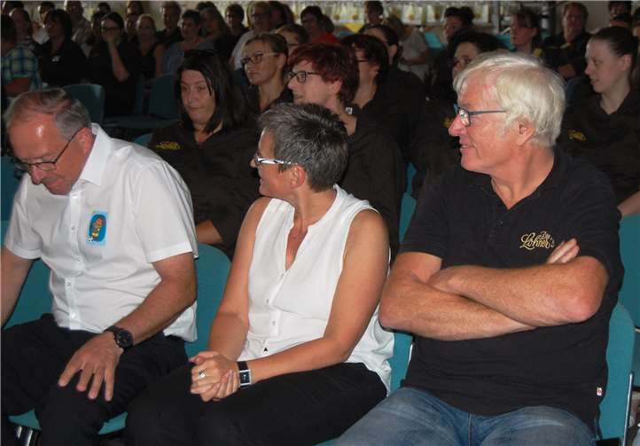 Eventbäcker Alfred Haupt (re.) konnte die Veranstaltung ganz gelassen verfolgen: Er geht bald in Ruhestand.