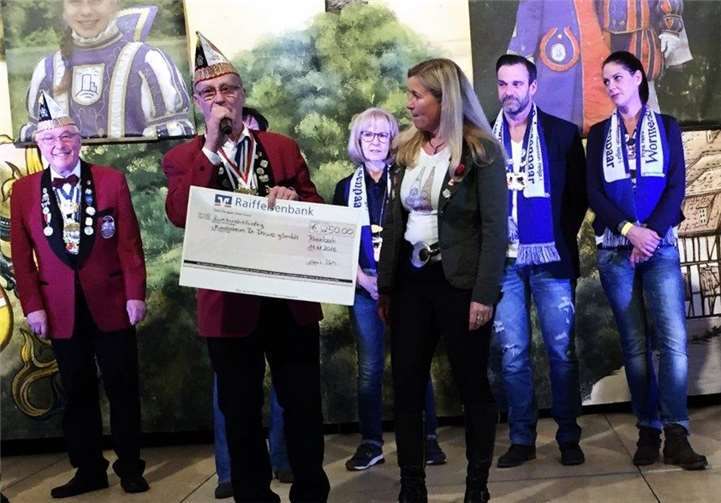 Ex-Prinz Heinz I. aus dem Land der Liebe spendete für den guten Zweck.privat