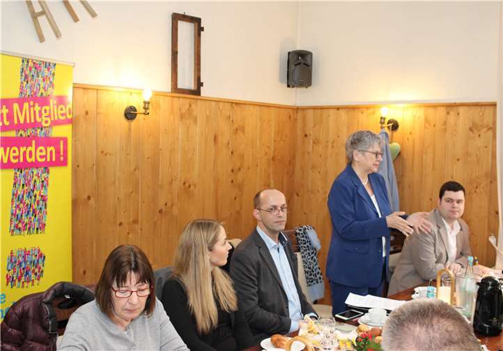 FDP-Landtagsabgeordnete Helga Lerch konnte als Gast des Kreisverbandes begrüßt werden. Foto: FDP-Kreisvervand Neuwied