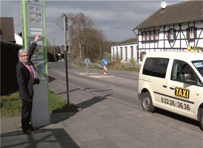 FDP-Ratsherr Lorenz Euskirchen freut sich über die Anbindung von Eichen an den ÖPNV.privat
