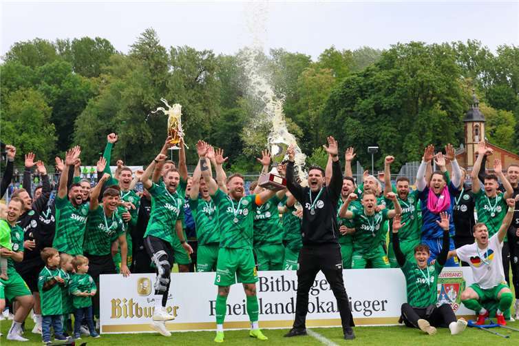 FV Engers siegt im Rheinland-Pokalfinale mit herausragender Leistung. Fotos: Ulf Steffenfauseweh / Besjan Halimi