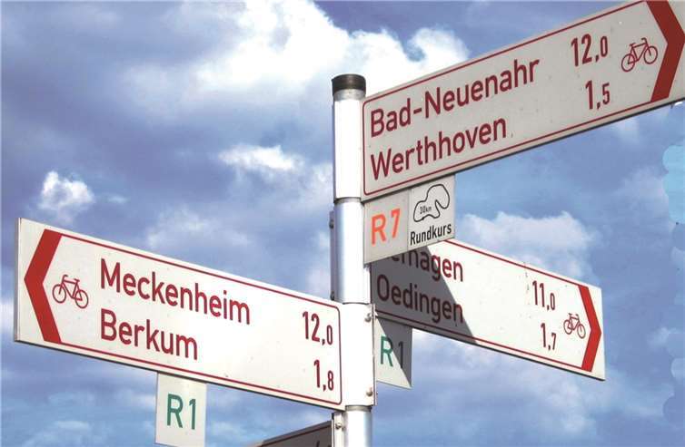 Fahrradwegweiser in Wachtberg. A. Stümer