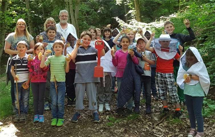 Familie Kaiser mit den BGS Kindern. privat