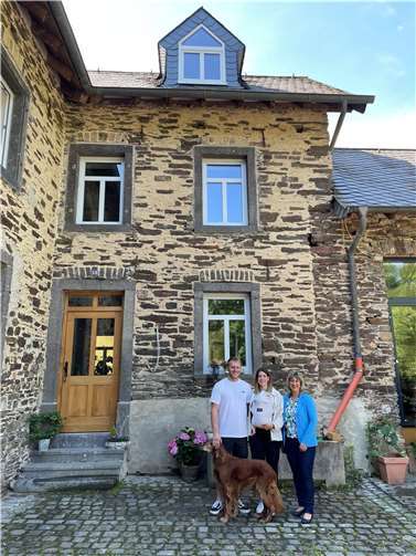 Familie Winkler mit Landrätin Anke Beilstein. Fotos: Madeleine Reis
