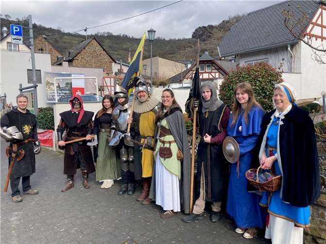 Fans historischer Gewandung kamen auf ihre Kosten.Fotos: TE