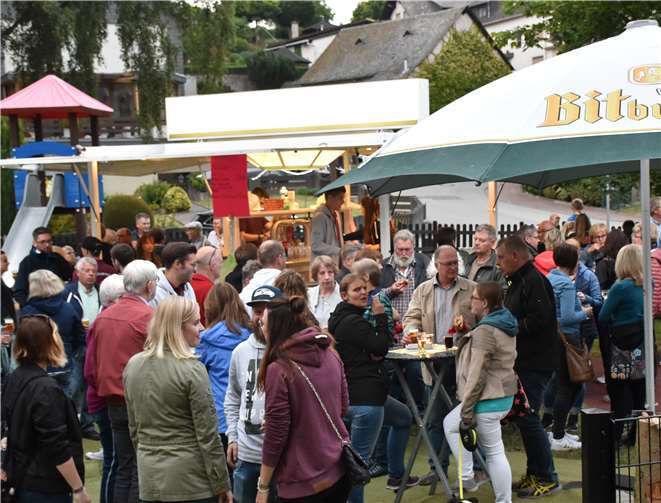 Fast 200 Besucher kamen zum Burfest in Gierend.