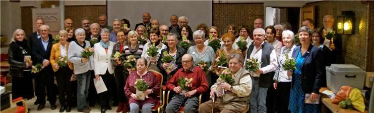Fast 50 Personen sprach Frau Jöris ihren persönlichen Dank für ihren Einsatz aus. 13 Personen fehlen auf dem Foto