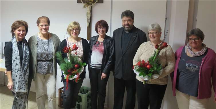 Feier im Pfarrhaus mit zahlreichen erbrachten Dankesworten für unermüdliche Arbeit und lobenswertes Engagement. Foto: privat