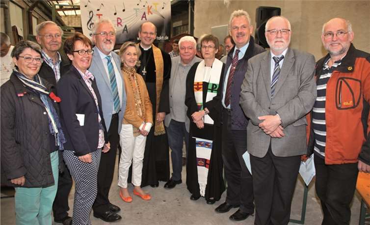 Feierliche Eröffnung und Einweihung des Sozialzentrums in der ehemaligen Majolika-Fabrik. STEIN