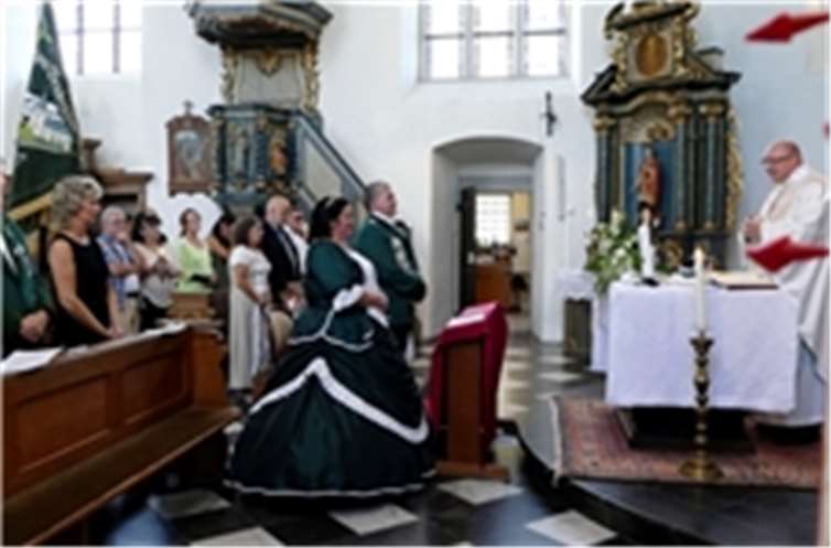 Feierliche Stimmung vor den entscheidenden Worten.