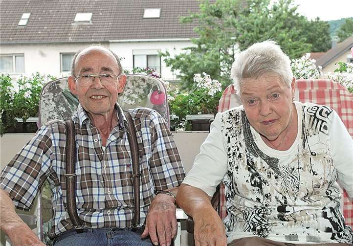 Feiern Goldhochzeit: Hans-Werner und Irmtrud Weidenbach. -BL-