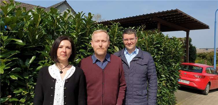 Felicia Dunker-Heber, Günter Dunker-Heber und als OV Kandidat Steffen Langner (v. li.). Foto: privat