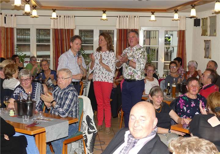 Fernsehmoderatorin Heike Boomgaarden und DGG-Präsident Werner Ollig gastierten im Germania.Foto: TE