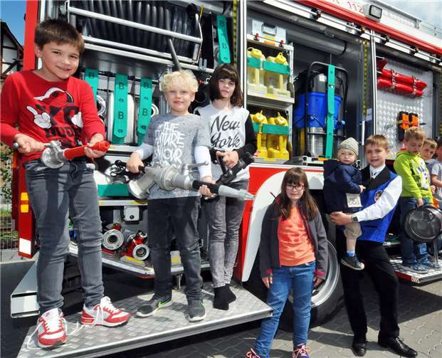 Fester Bestandteil war auch der Frühschoppen mit einem Konzert des Spielmannszuges „Blau-Weiß e.V. Bad Bodendorf“.