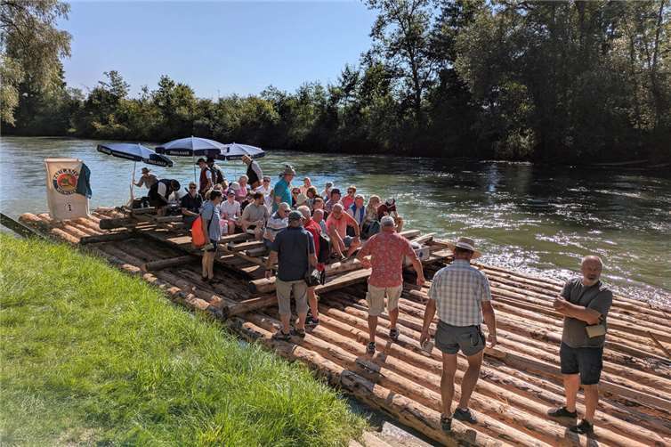 Feucht-fröhliches Highlight – die Isar-Floßfahrt.
