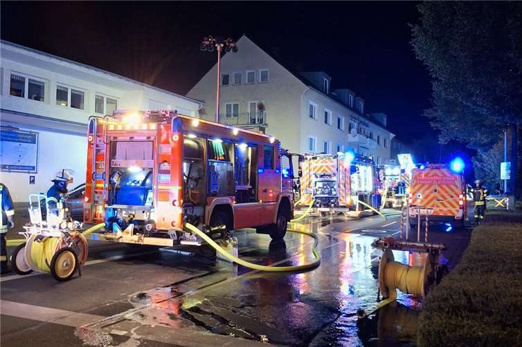 Feuerwehr Bonn im Brandeinsatz. Foto: Feuerwehr und Rettungsdienst Bonn