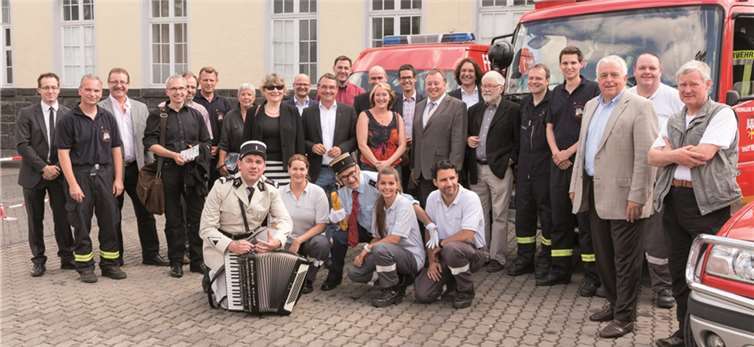 Feuerwehr und Deutsches Rotes Kreuz sorgten für die Sicherheit der Besucher auf dem Remagener Lebenskunstmarkt.  Privat
