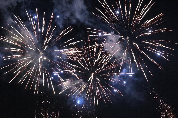 Feuerwerk beim Fest der 1000 Lichter in Andernach.