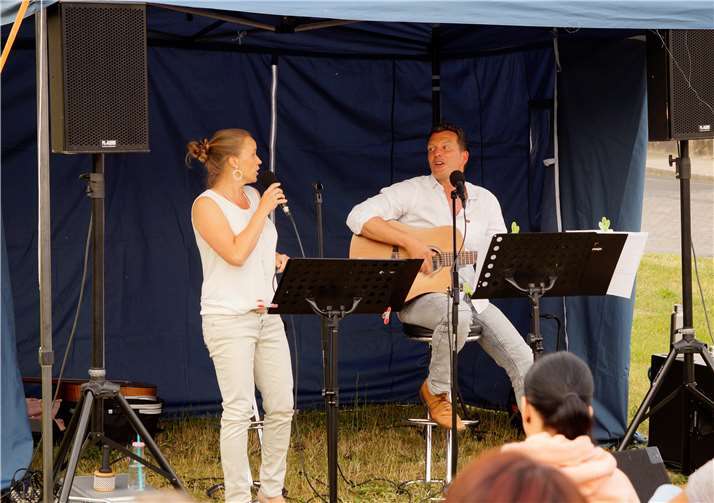 Filmmusik, Musicals und vieles mehr standen amKonzertabend auf dem Programm des Künstlerpaares.