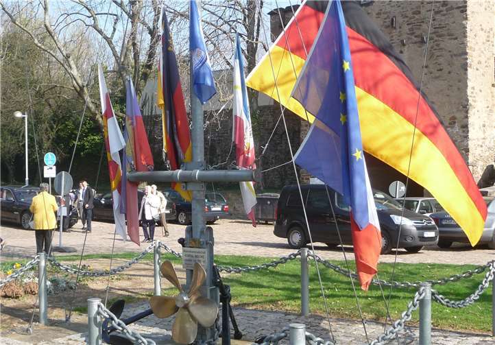Flaggenparade der Marinekameradschaft Lahnstein.Foto: privat