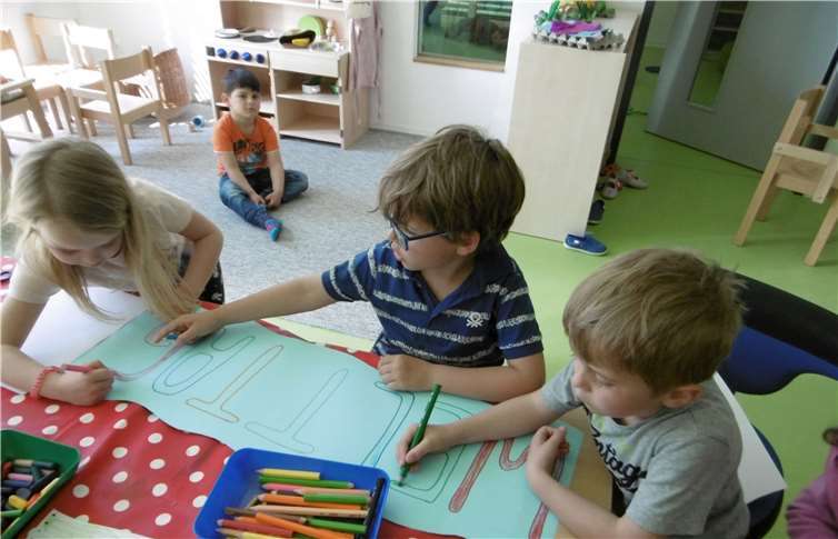 Fleißig beteiligten sich die Sonnengarten-Kinder an den Arbeiten in der Aktionswoche. Stadt Meckenheim