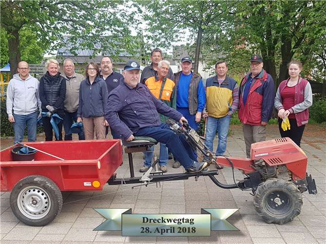 Fleißige Helfer säuberten Oedingen. Karl-Dieter Holstein