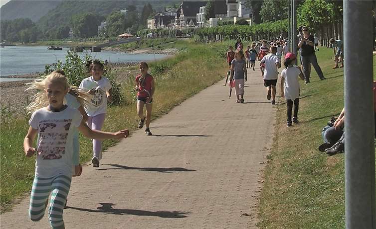 Fleißige Läufer für einen guten Zweck. privat