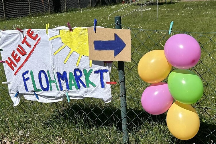 Flohmarkt in Spay.