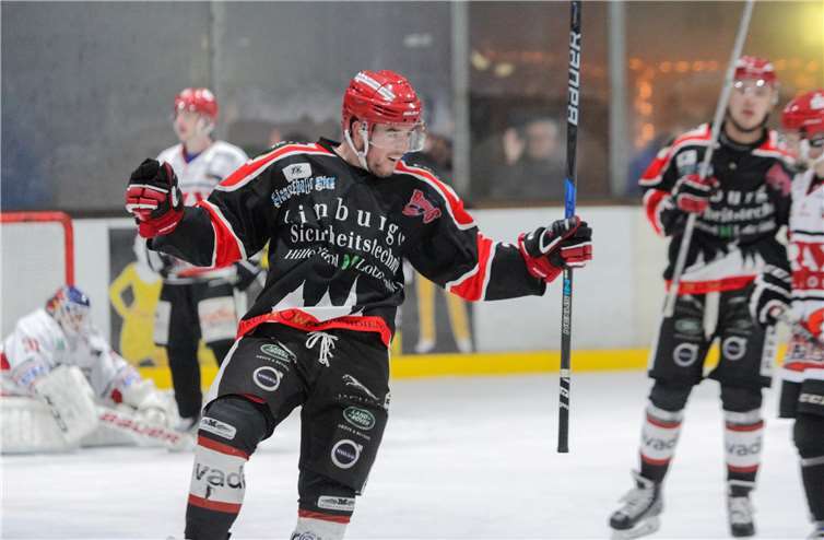 Florian Flemming beim Torjubel. fischkoppMedien/EGDL