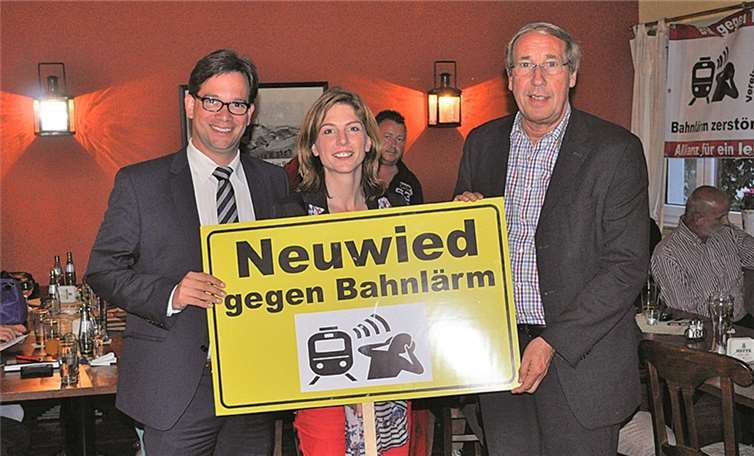 Florian Pronold und Sabine Bätzing-Lichtenthäler unterstützen die Bürgerinitiativen mit vollem Einsatz.  privat