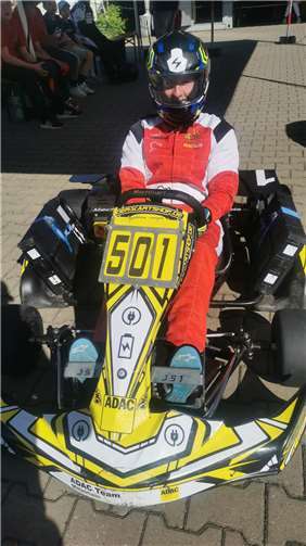 Florian Rauhe im Slalomkart Mach1-Cratos-H 2.