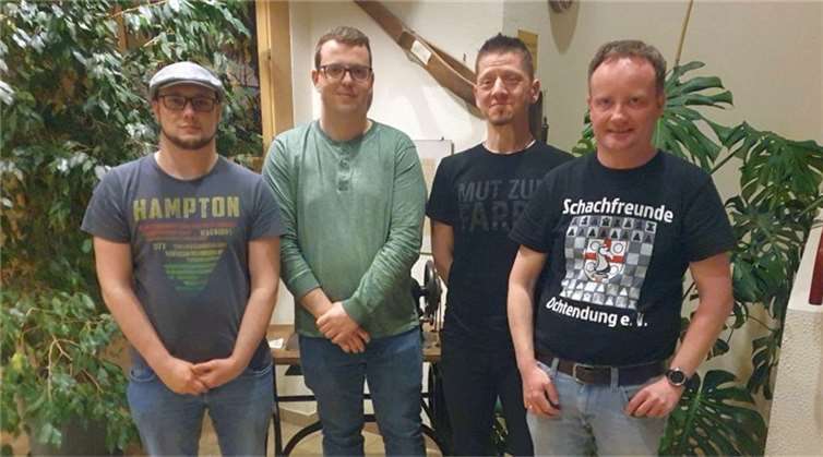 Florian Schneider, Niklas Roth, Markus Höblich, Matthias Bernhard (v.l.n.r.) Foto: privat