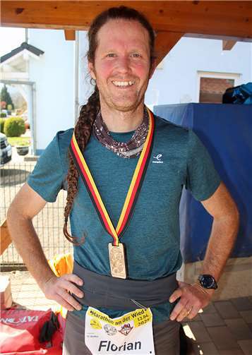Florian Stoffels war der schnellste Teilnehmer des VfL Waldbreitbach beim "Marathon an der Wied" in Waldbreitbach.Fotos: Josef Hoss