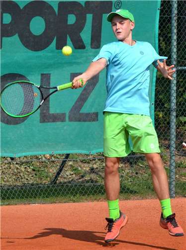 Flynn-Tjark Baumert, HTC Bad Neuenahr.