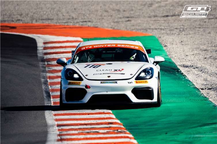 Förderer legte in seinem Porsche Cayman eine spektakuläre Aufholjagd hin.