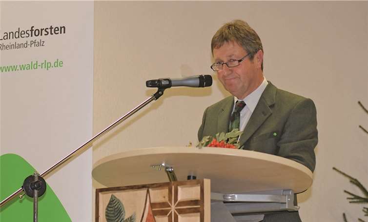 Förster Friedhelm Kurz bei seiner Abschiedsrede.Volker Lemgen