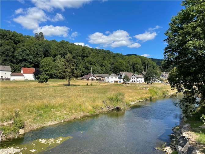 Ein Jahr nach der Flut: So sieht Antweiler heute aus Foto: ROB