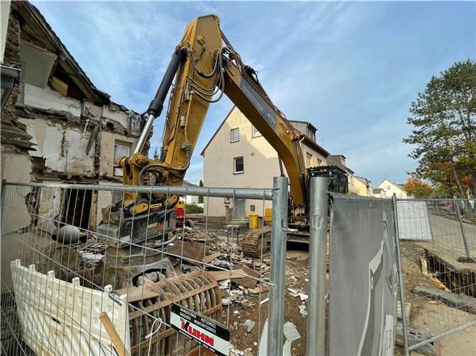 Drei Monate nach der Flut: So sieht Walporzheim heute aus Foto: ROB