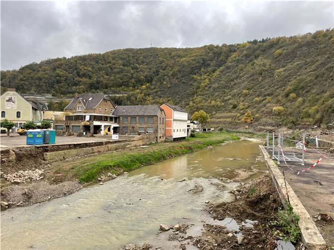 Drei Monate nach der Flut: So sieht Altenahr heute aus Foto: ROB