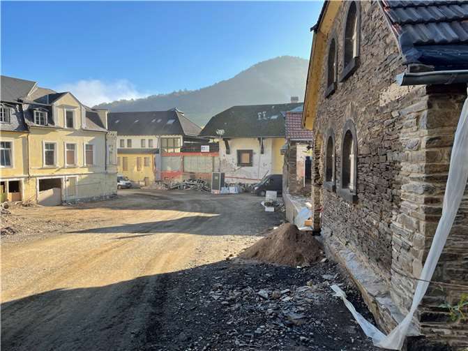 Drei Monate nach der Flut: So sieht Laach heute aus Foto: ROB
