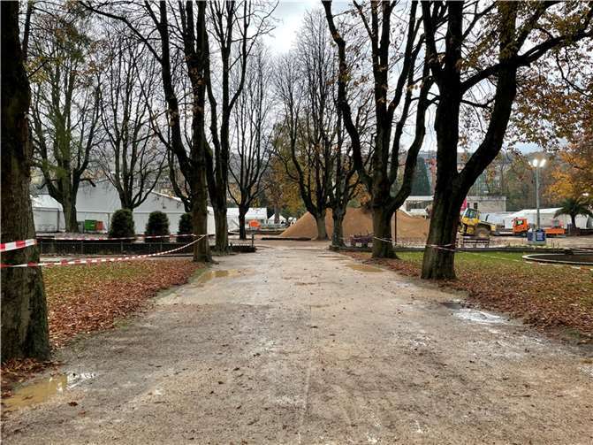 Drei Monate nach der Flut: So sieht Bad Neuenahr heute aus Foto: ROB