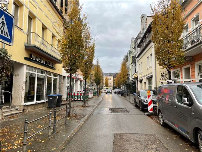 Drei Monate nach der Flut: So sieht Bad Neuenahr heute aus Foto: ROB
