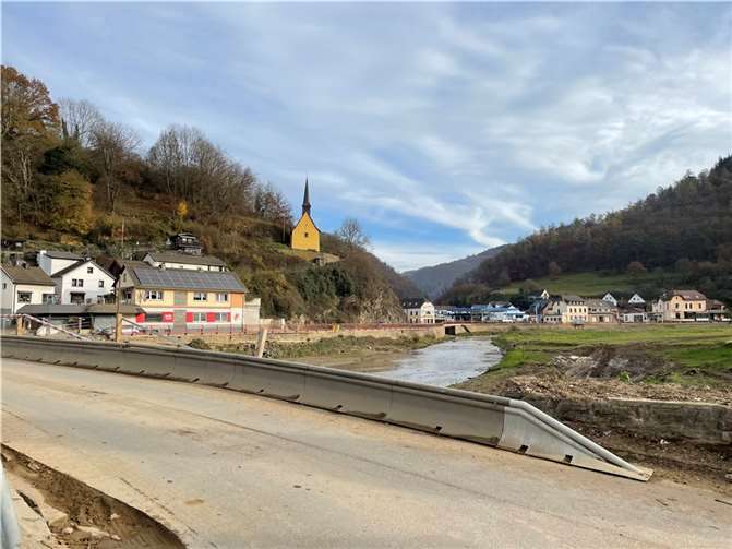 Drei Monate nach der Flut: So sieht Ahrbrück heute aus Foto: ROB