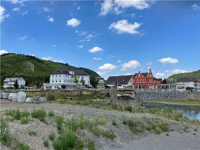 Ein Jahr nach der Flut: So sieht Rech heute aus Foto: ROB