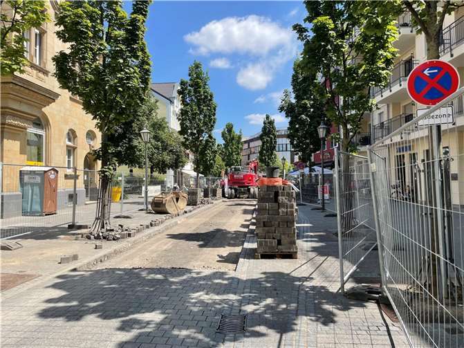 Ein Jahr nach der Flut: So sieht Bad Neuenahr heute aus Foto: ROB