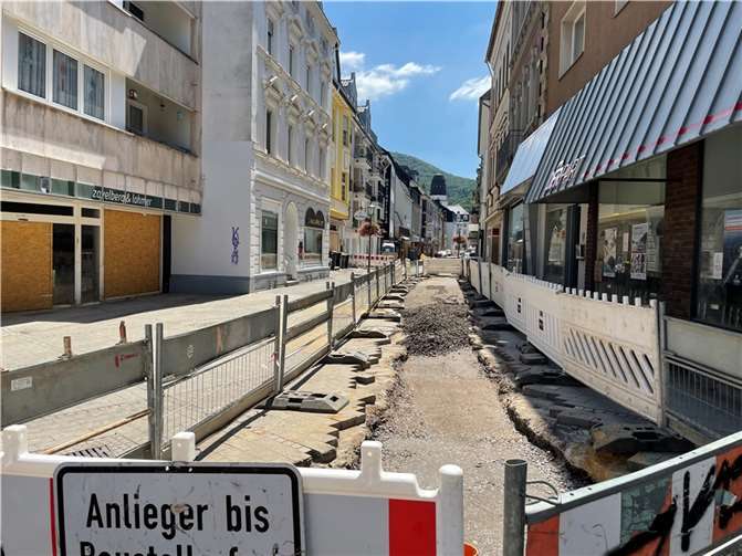 Ein Jahr nach der Flut: So sieht Bad Neuenahr heute aus Foto: ROB