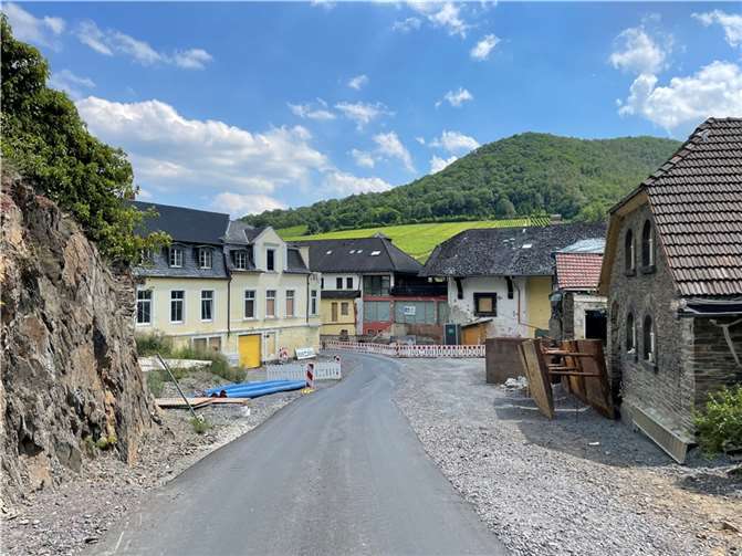 Ein Jahr nach der Flut: So sieht Laach heute aus Foto: ROB